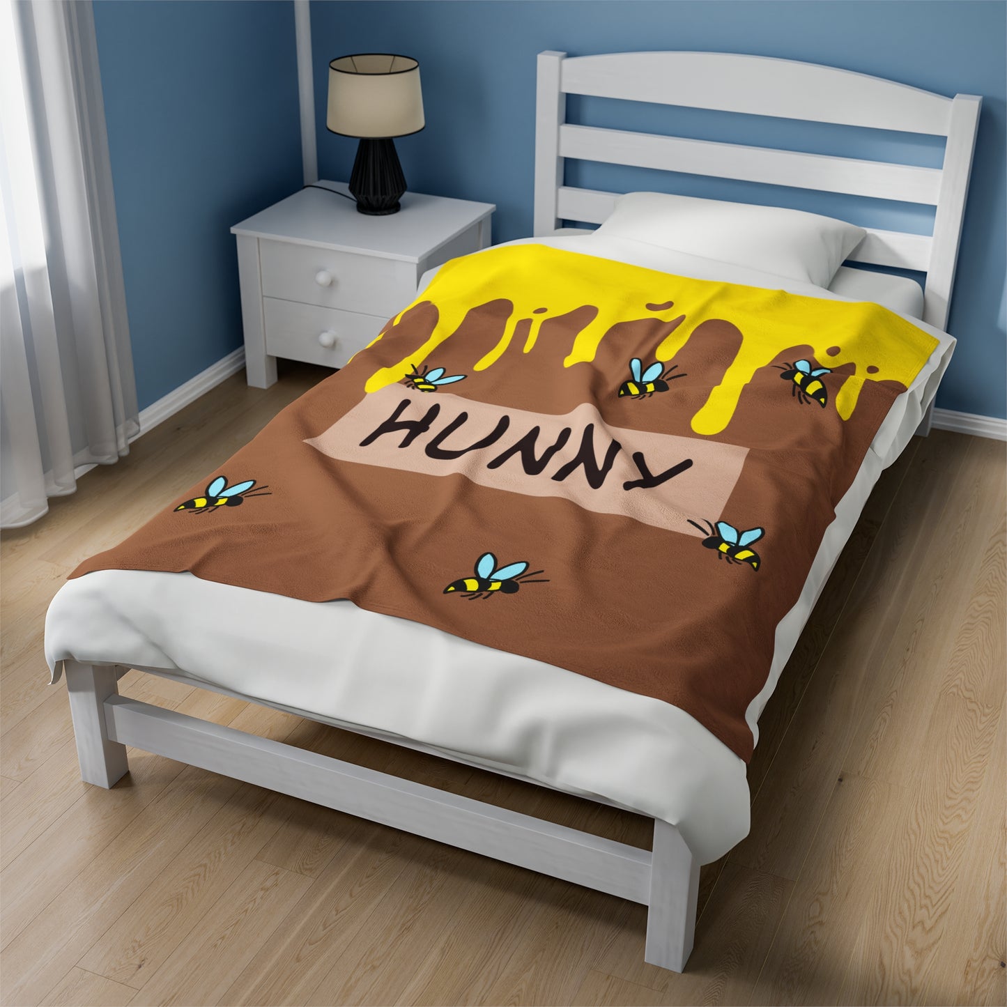 Honey Plus Co | Honey Bee Plush Blanket Style 12