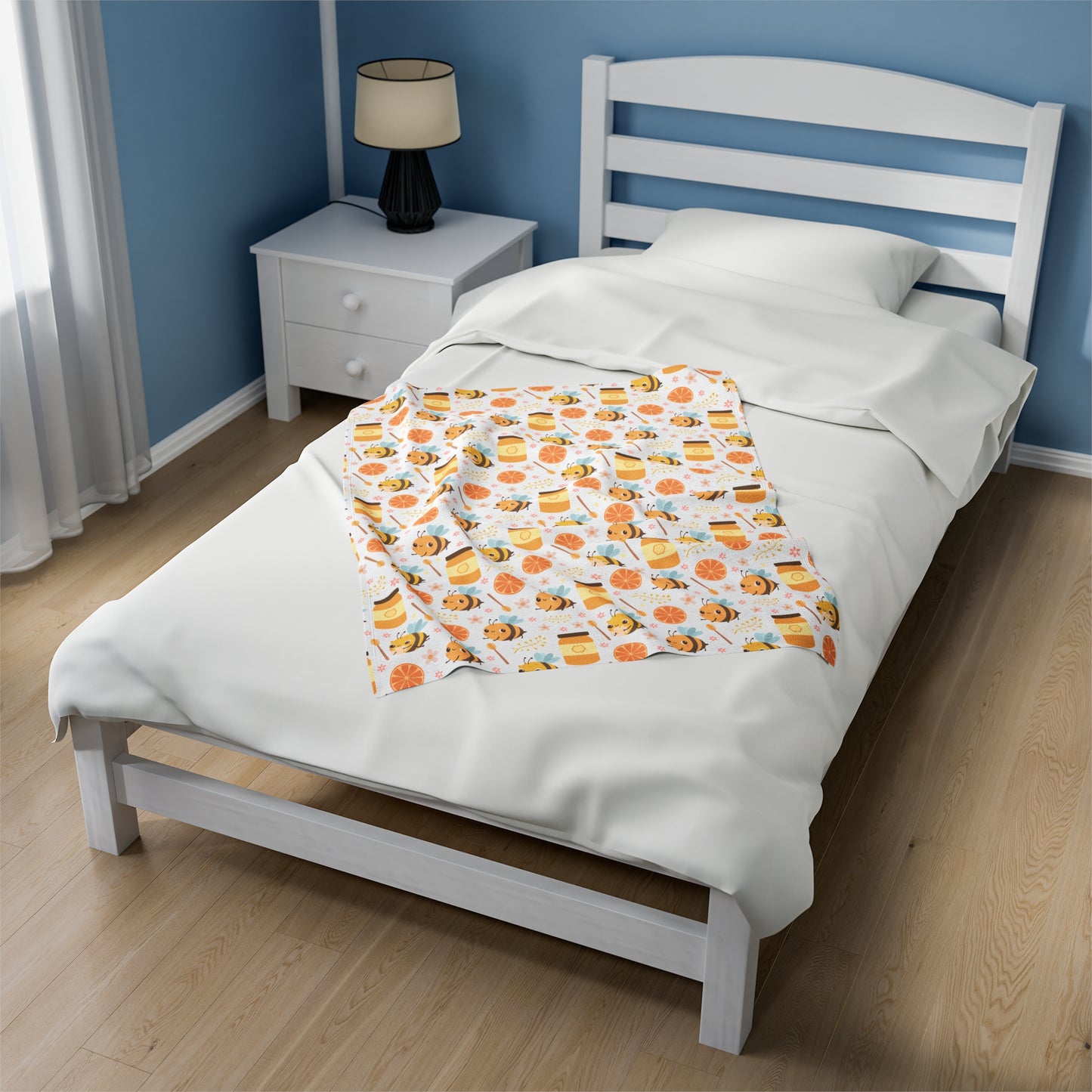 Honey Plus Co | Honey Bee Plush Blanket Style 6