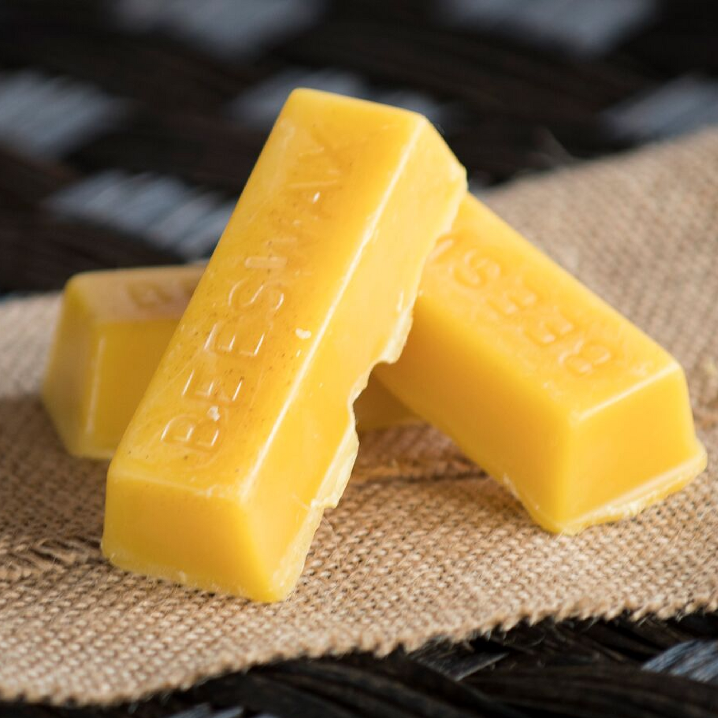 100% Natural Pure Beeswax